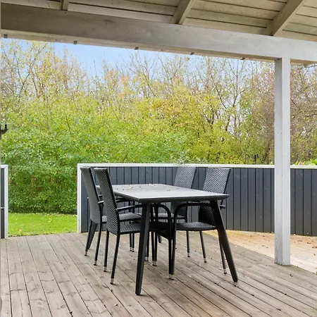 Lovely In Pot Strandby Sonderby (Midtjylland)